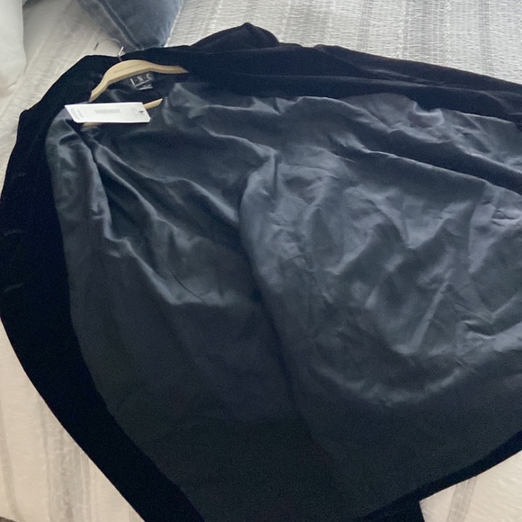 INC Spectacular Black Velvet Jacket. Beautiful. Size 8. - Picture 5 of 8